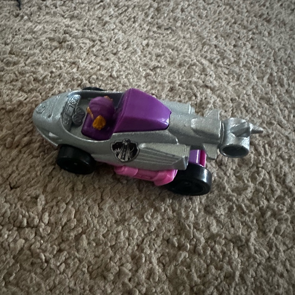 PAW Patrol: The Movie True Metal Skye Die-Cast Vehicle